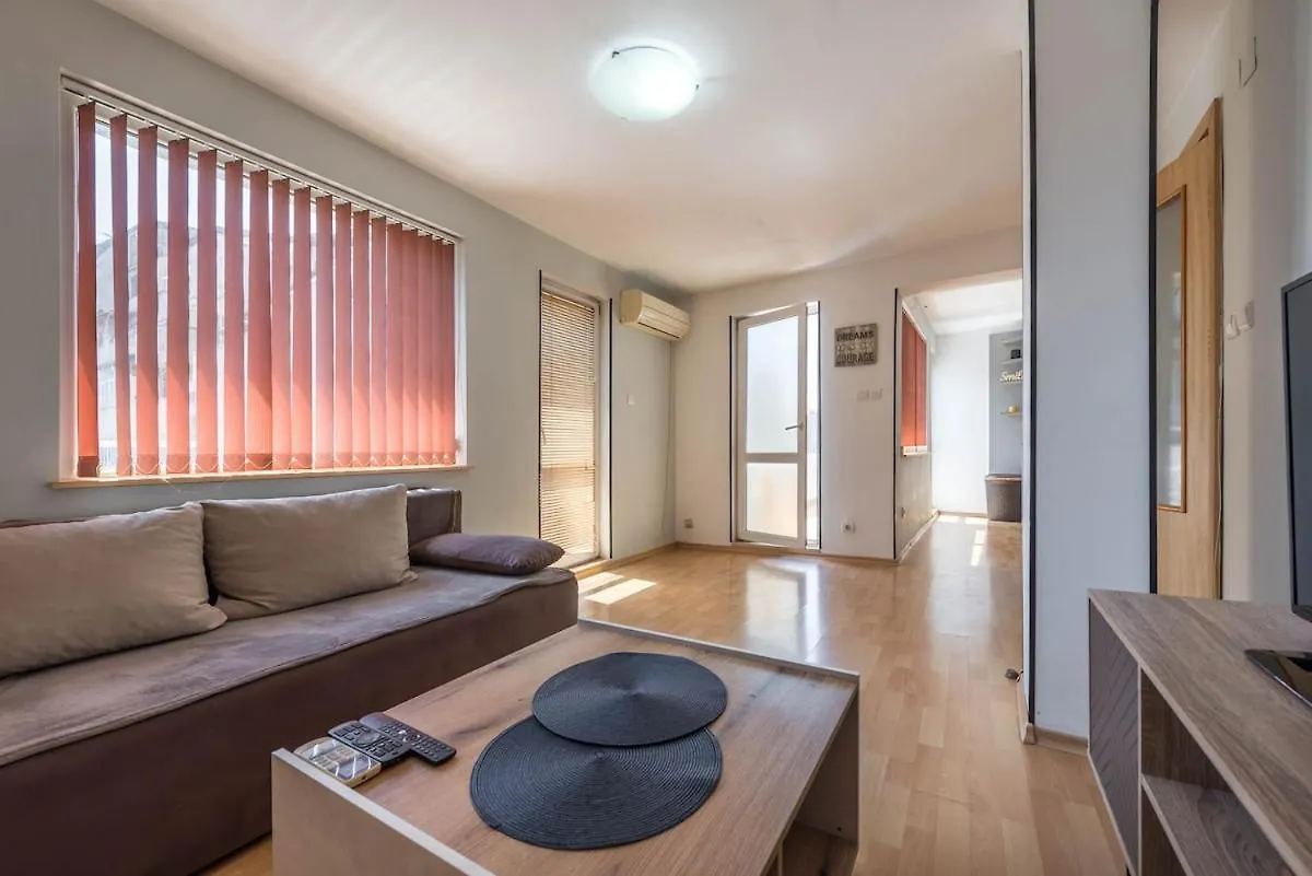 Cozy Space Near Grand Mall Warna Bulgarien