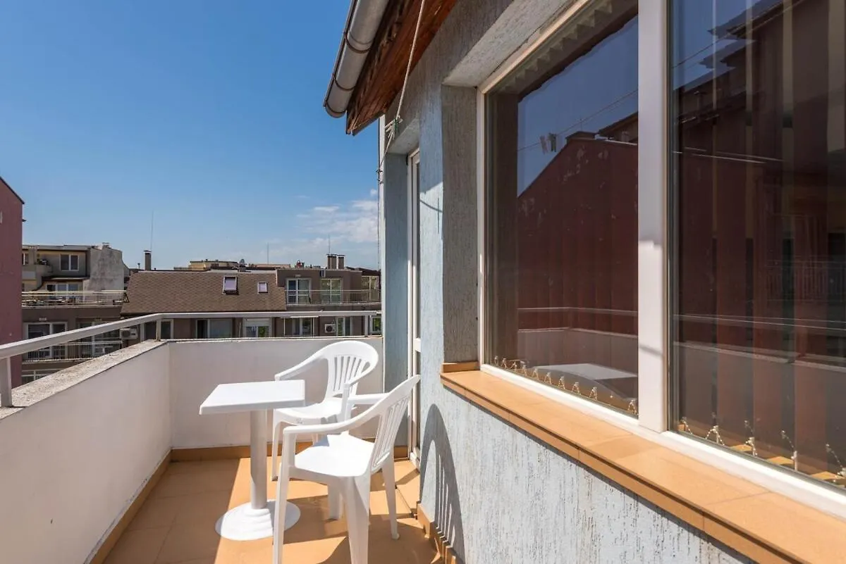 Cozy Space Near Grand Mall Warna 0*,  Bulgarien
