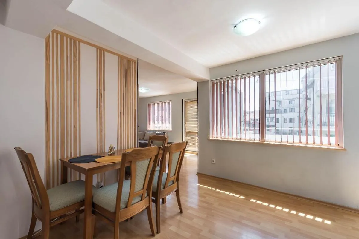 Cozy Space Near Grand Mall Warna 0*,  Bulgarien